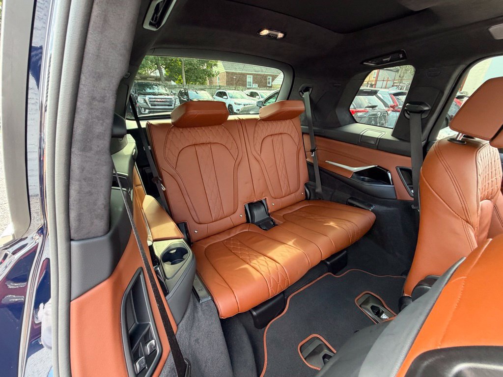 Used 2026 BMW ALPINA XB7 AWD/4WD image 38