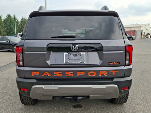 Used 2026 Honda Passport TrailSport Elite image 5
