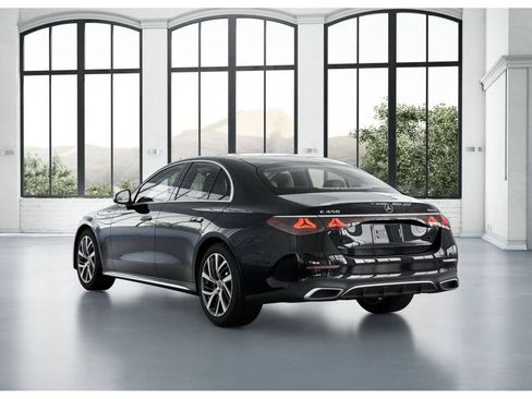 New 2027 Mercedes-Benz E 450 4MATIC Sedan image 28