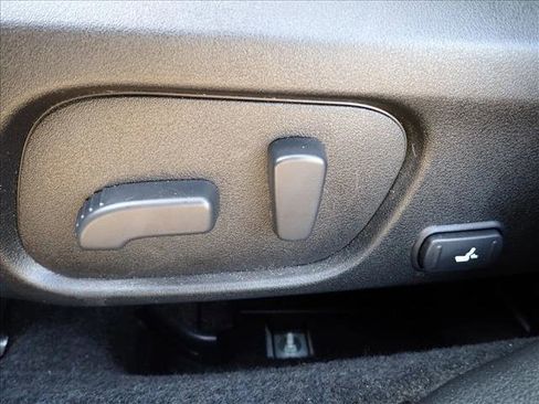 Used 2015 Subaru Forester 2.0XT Touring w/ Eyesight & Navigation System image 13