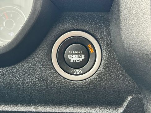 Used 2022 RAM 2500 Tradesman AWD/4WD image 30