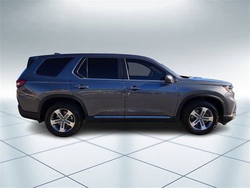 Certified 2023 Honda Pilot EX-L image 3