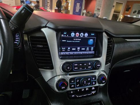 Used 2017 GMC Yukon SLE w/ Convenience Package image 14