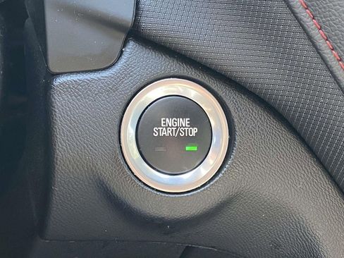 Used 2024 Chevrolet Equinox RS w/ RS Leather Package image 24