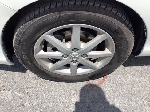 Used 2012 Toyota Prius C Four FWD image 21