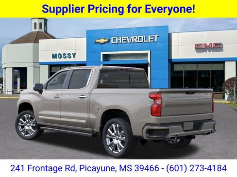 New 2026 Chevrolet Silverado 1500 High Country AWD/4WD image 3