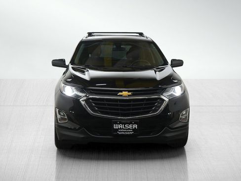 Used 2019 Chevrolet Equinox LT w/ Sun & Navigation Package image 8