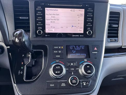 Used 2019 Toyota Sienna XLE w/ Protection Package FWD image 21