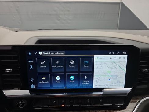 Used 2025 Chevrolet Silverado 1500 LT image 34