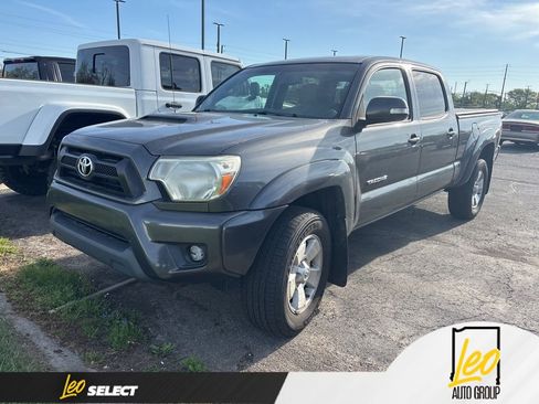 Used 2013 Toyota Tacoma 4x4 Double Cab w/ TRD Sport Pkg image 1
