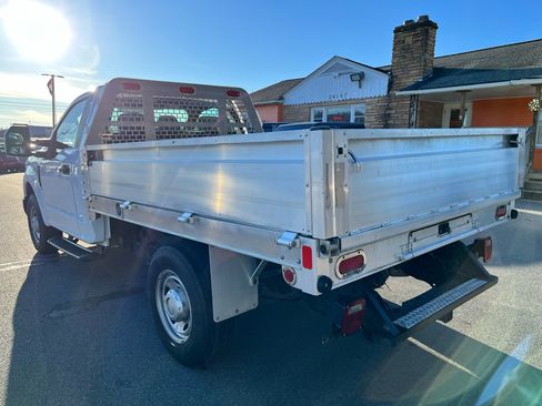 Used 2017 Ford F250 XL image 7