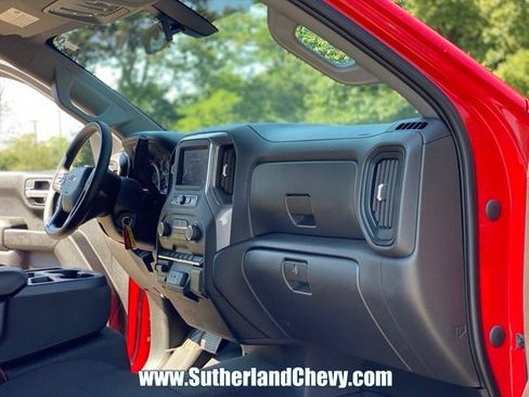 Used 2022 Chevrolet Silverado 1500 Custom Trail Boss AWD/4WD image 22