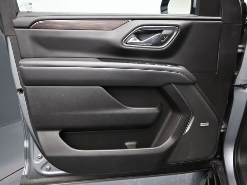 Used 2023 Chevrolet Tahoe LT AWD/4WD image 10