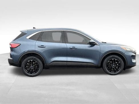 Used 2020 Ford Escape SE image 8