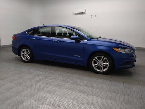 Used 2018 Ford Fusion S image 11