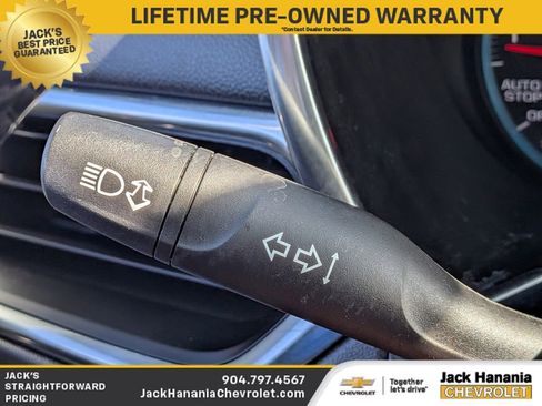 Used 2018 Chevrolet Equinox LT image 26