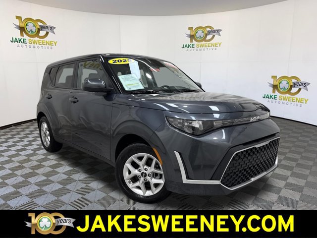 Certified 2025 Kia Soul LX w/ LX Technology Package FWD image 1