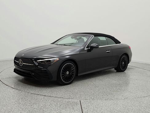 Certified 2024 Mercedes-Benz CLE 300 4MATIC Cabriolet image 21
