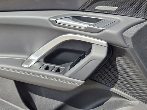 New 2025 Audi Q5 Premium Plus image 25