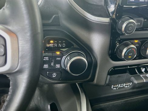 Used 2022 RAM 1500 Big Horn AWD/4WD image 17