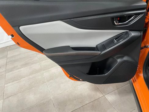 Used 2019 Subaru Crosstrek 2.0i Limited w/ Moonroof Package w/Navigation image 16