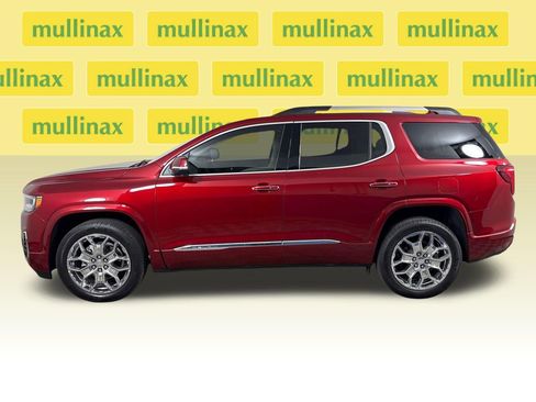 Used 2022 GMC Acadia Denali w/ Denali Ultimate Package image 16
