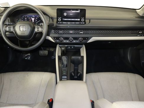 Used 2025 Honda Accord SE image 13