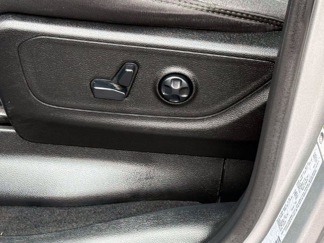 Used 2020 RAM 1500 Big Horn AWD/4WD image 19