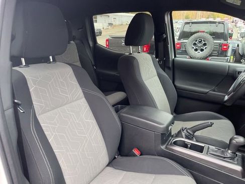 Used 2023 Toyota Tacoma TRD Sport w/ Black Out Package (TMS) AWD/4WD image 22