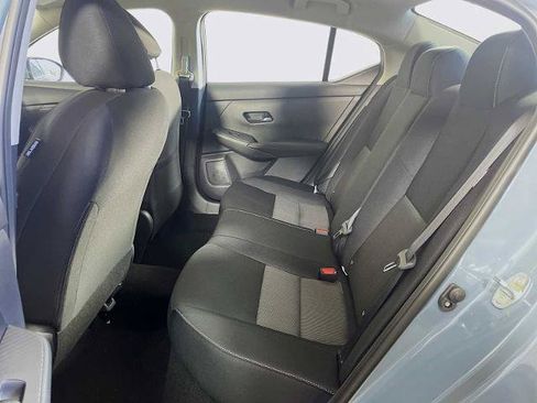 Certified 2025 Nissan Sentra SV FWD image 5