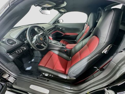 New 2025 Porsche 718 Boxster image 5