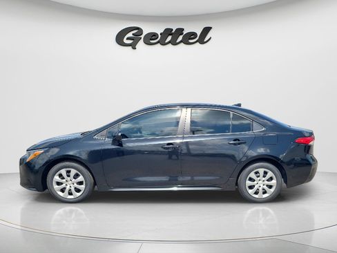 Used 2022 Toyota Corolla LE FWD image 8