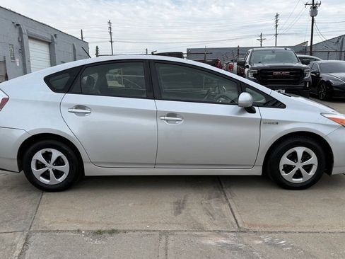 Used 2013 Toyota Prius Two FWD image 6