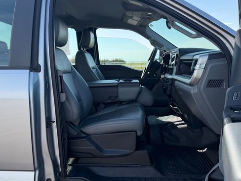 Used 2024 Ford F250 XL AWD/4WD image 28