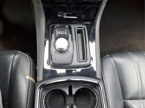 Used 2023 Chrysler 300 S RWD image 16