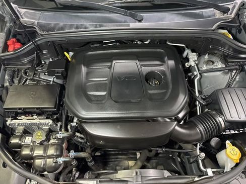 Used 2021 Jeep Grand Cherokee Laredo X AWD/4WD image 9