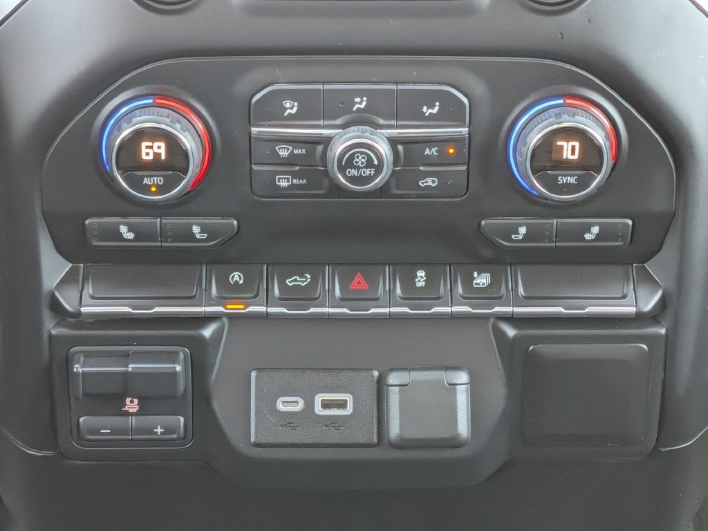 Used 2019 Chevrolet Silverado 1500 LT w/ All-Star Edition AWD/4WD image 18