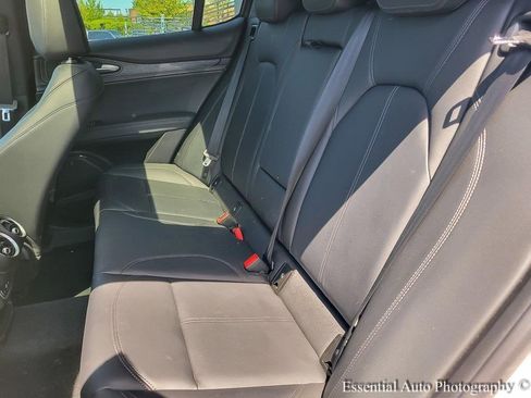 Used 2024 Alfa Romeo Stelvio Sprint image 11