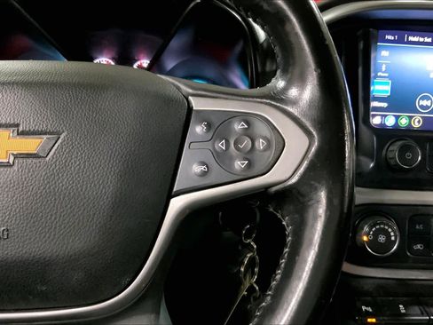 Used 2022 Chevrolet Colorado LT w/ Fleet Safety Package image 24