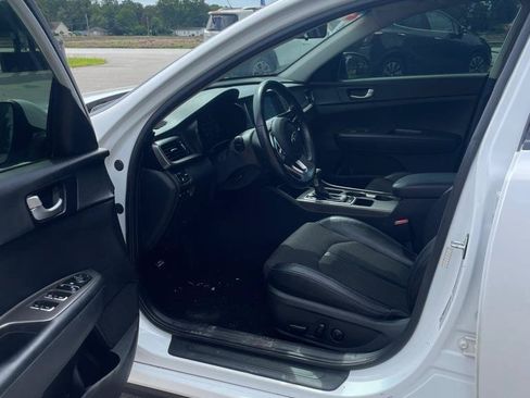 Used 2020 Kia Optima S w/ S Panoramic Sunroof Package FWD image 8