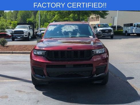 Certified 2023 Jeep Grand Cherokee L Laredo AWD/4WD image 8