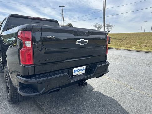Used 2026 Chevrolet Silverado 1500 LT Trail Boss w/ LT Trail Boss Premium Package AWD/4WD image 15