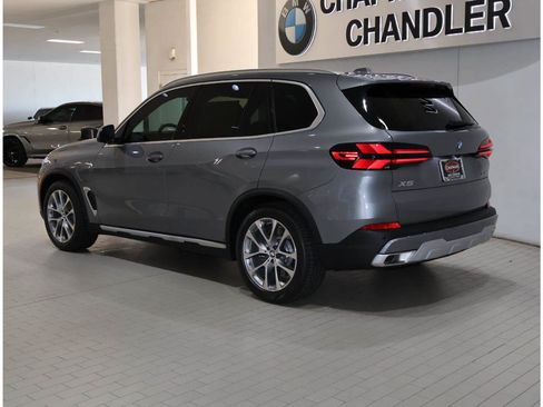 Used 2026 BMW X5 xDrive50e w/ Premium Package AWD/4WD image 6