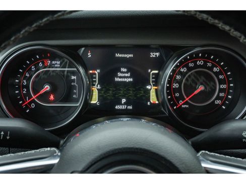 Used 2021 Jeep Gladiator Rubicon image 19