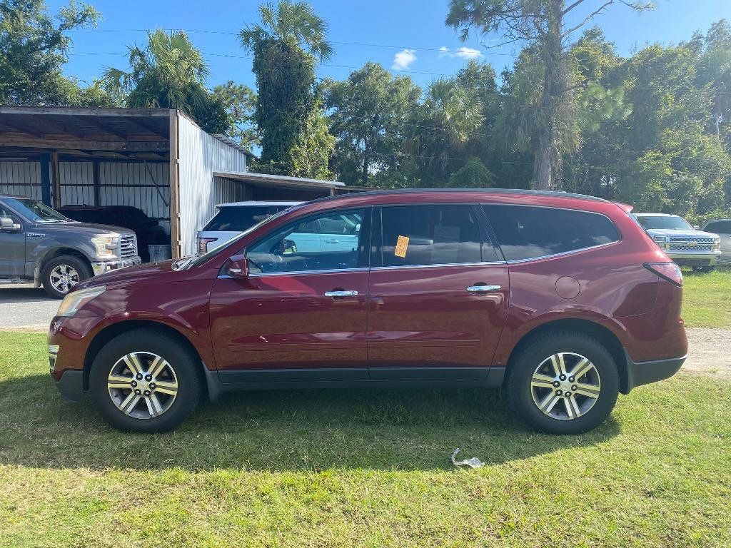 Used 2017 Chevrolet Traverse LT FWD image 1