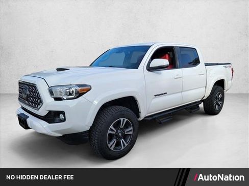 Used 2019 Toyota Tacoma TRD Sport AWD/4WD image 1