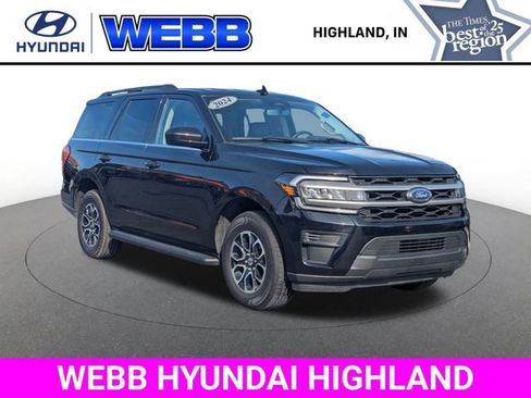 Used 2024 Ford Expedition XLT image 1