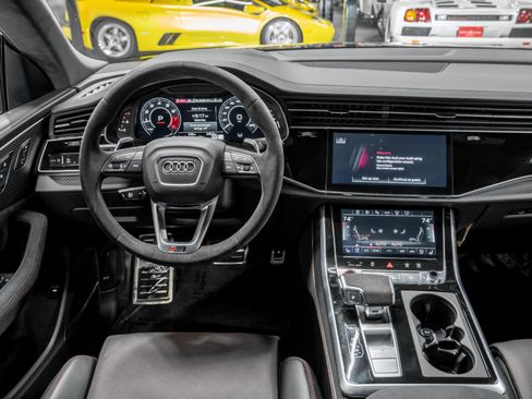 Used 2025 Audi RS Q8 performance image 24