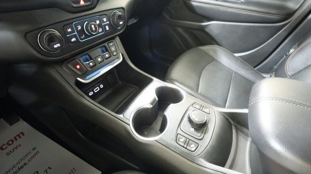Used 2018 GMC Terrain SLT AWD/4WD image 17