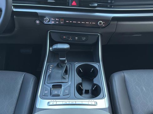 New 2026 Kia Carnival LXS image 23